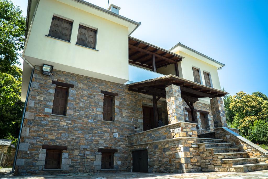 Luxury Villa With Pool In Цагарада Экстерьер фото